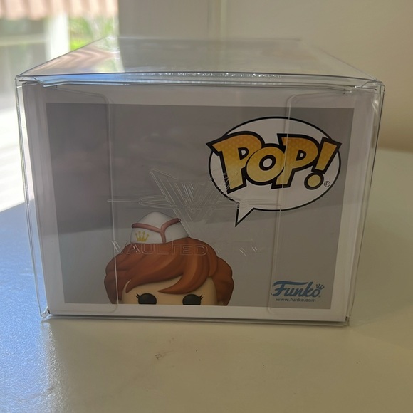 SDCC 2024 Event exclusive Roller Drive-in Franny Funko pop - Picture 3 of 5